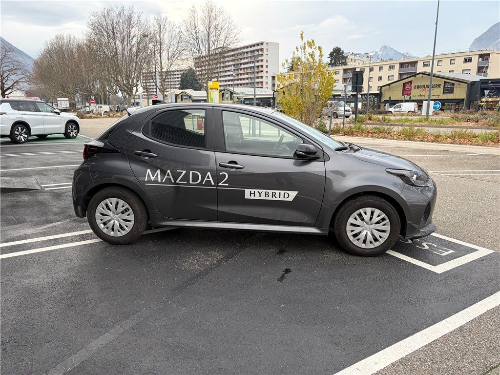 Mazda 2 - Photo 4