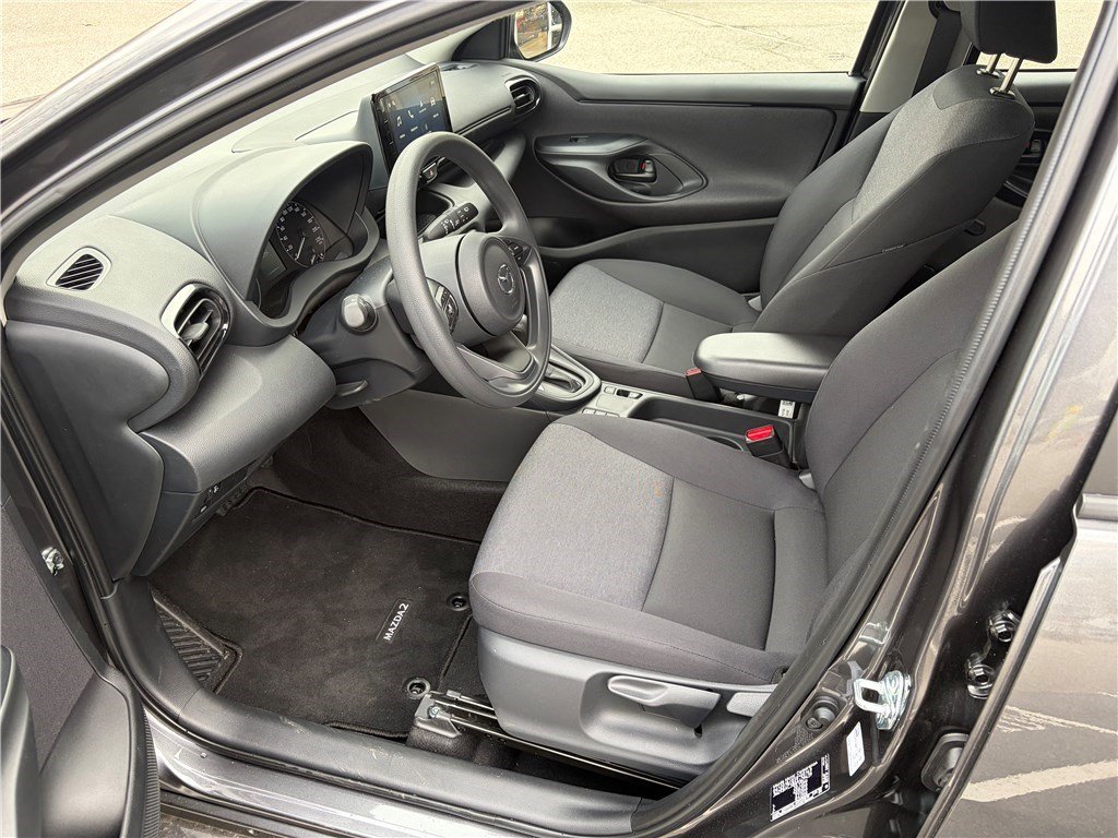 Mazda 2 - Photo 10