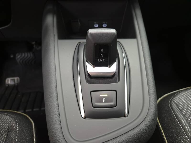 Mitsubishi Grandis - Photo 16