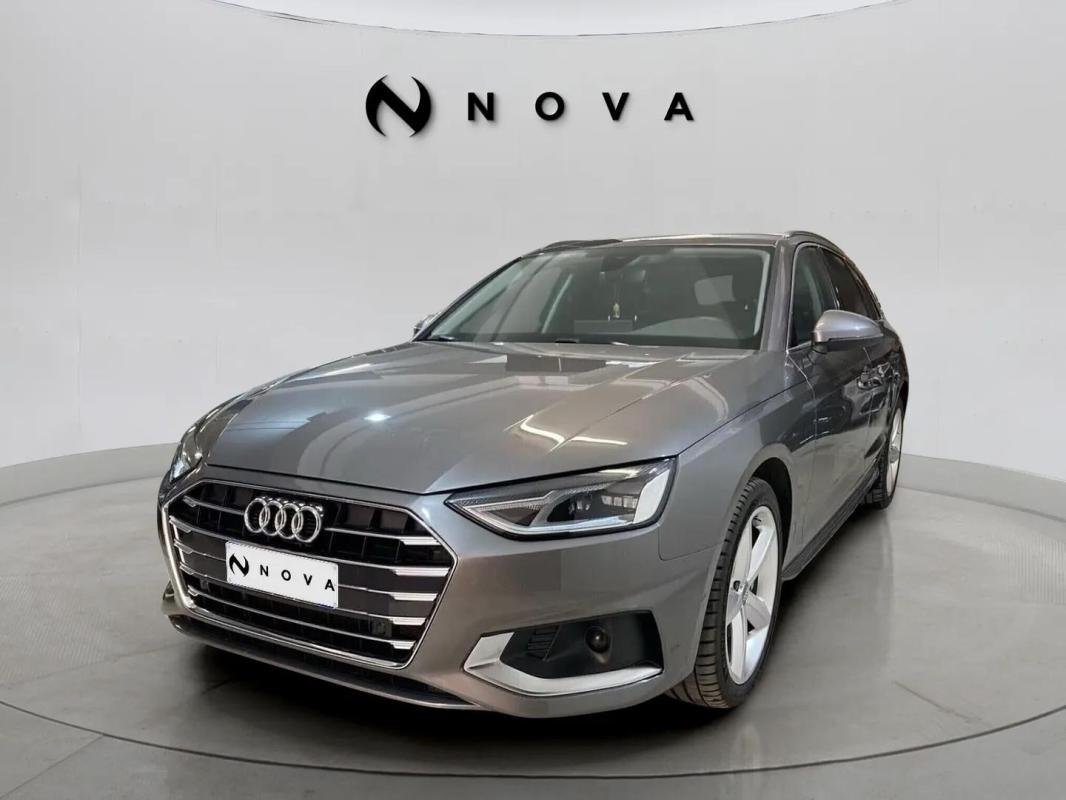 Audi A4 - Photo 2
