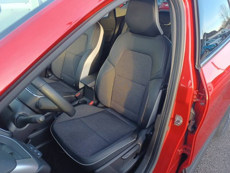 Renault Captur - Photo 23