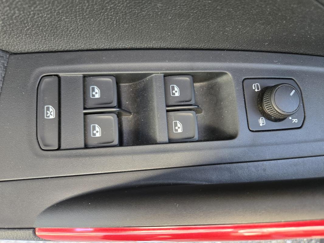 Skoda Fabia - Photo 17