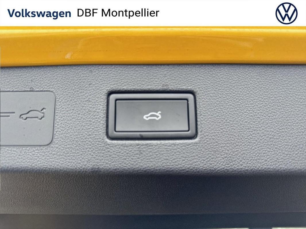 Volkswagen T-Roc - Photo 31