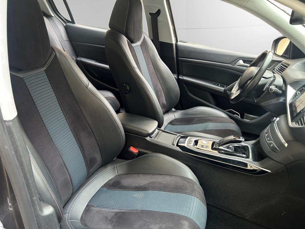 Peugeot 308 - Photo 18
