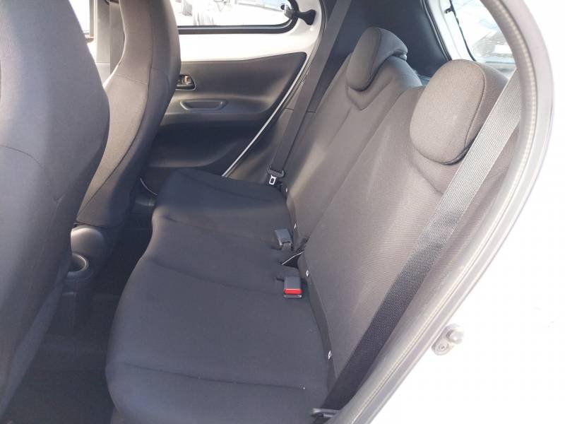 Toyota aygo x - Photo 24