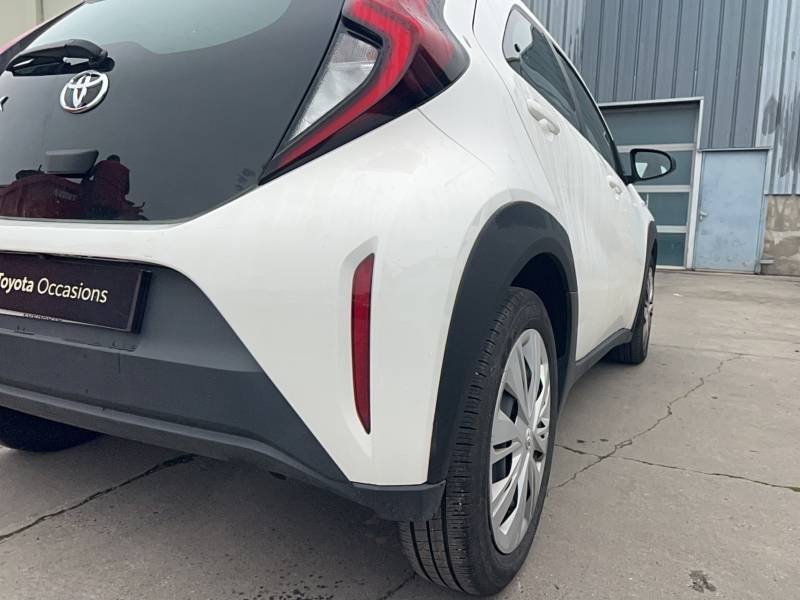 Toyota aygo x - Photo 11
