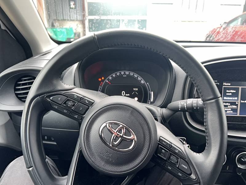 Toyota aygo x - Photo 15