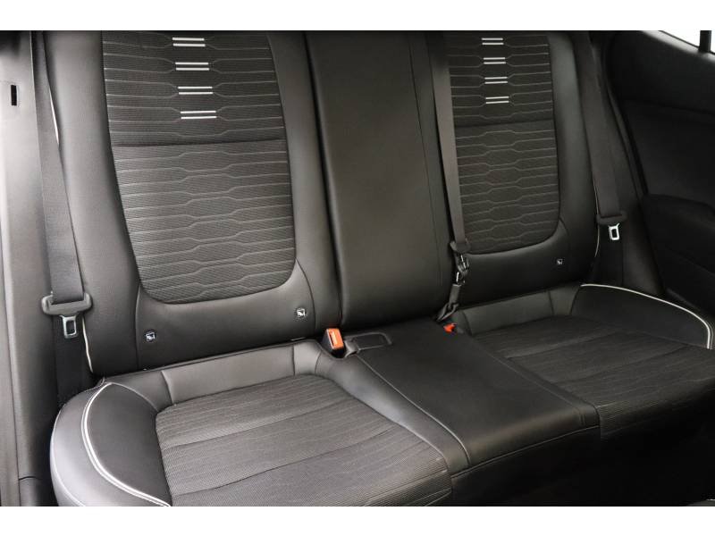 Kia Stonic - Photo 12