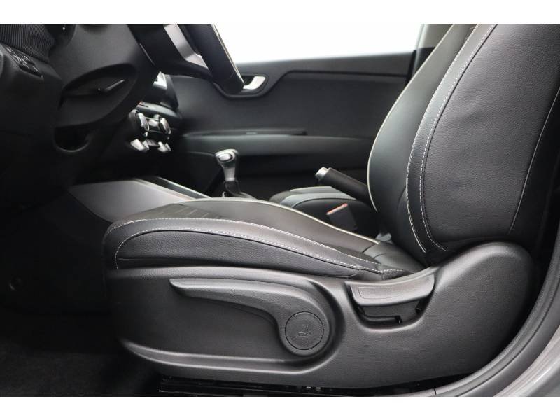 Kia Stonic - Photo 26