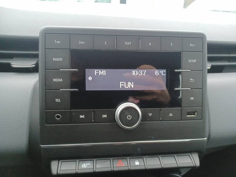 Renault Clio - Photo 13