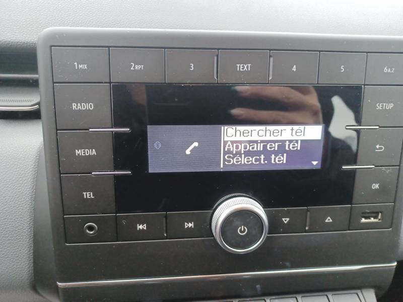 Renault Clio - Photo 22