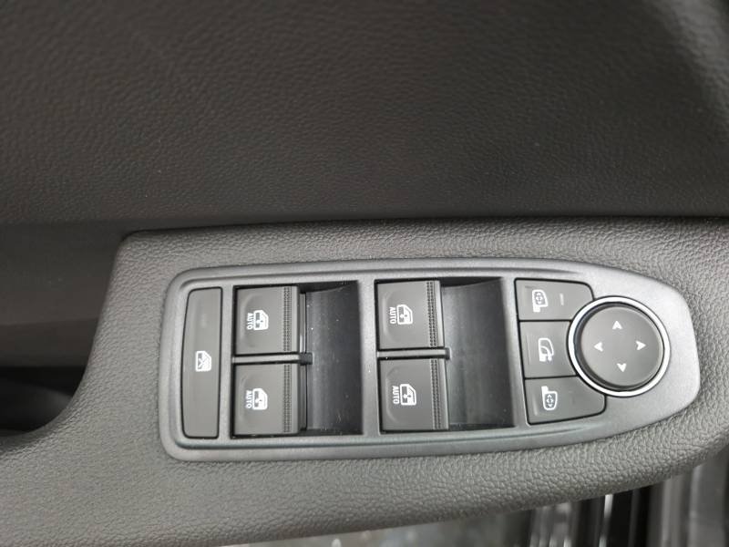 Mitsubishi Colt - Photo 20