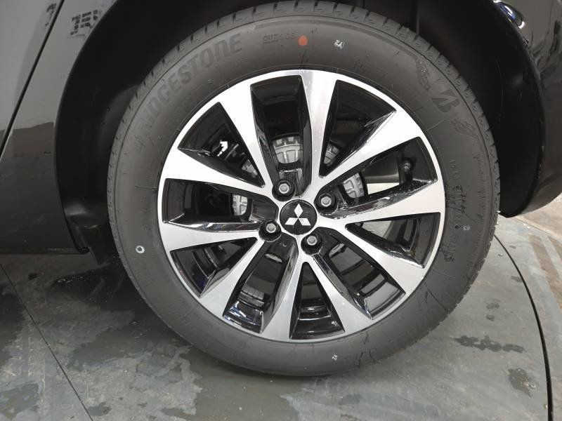 Mitsubishi Colt - Photo 21