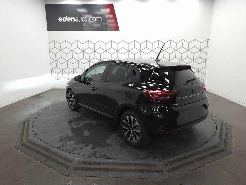 Mitsubishi Colt - Photo 3