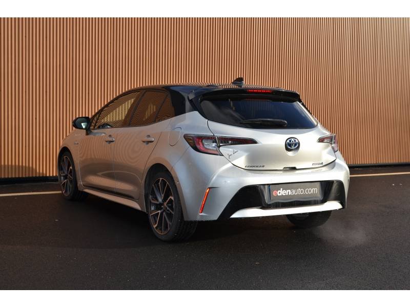 Toyota Corolla - Photo 12