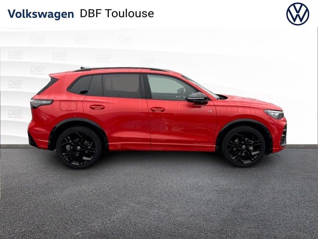 Volkswagen Tiguan - Photo 8