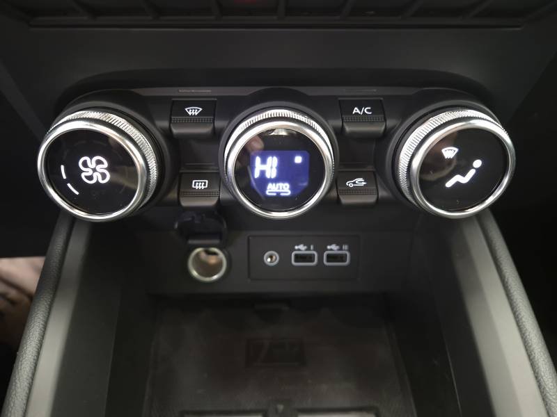 Mitsubishi Colt - Photo 16