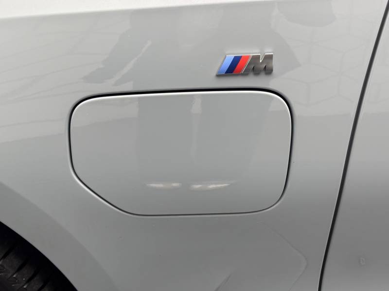 BMW Série 3 - Photo 14