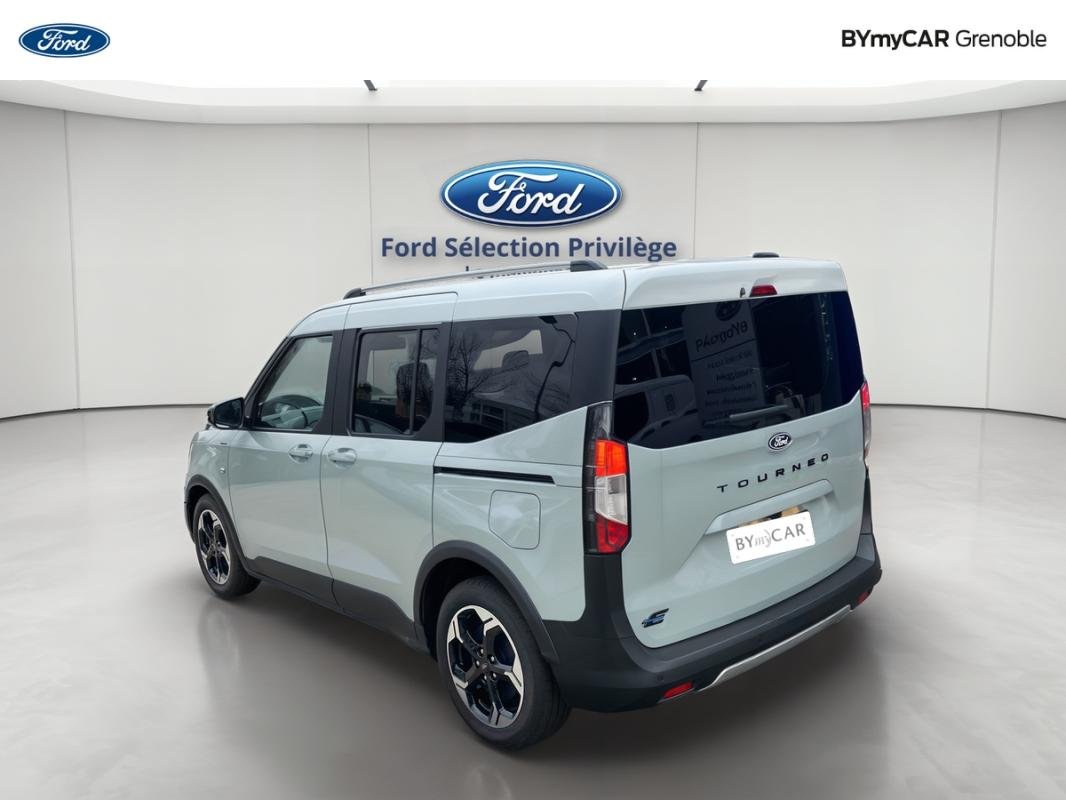 Ford Tourneo - Photo 3