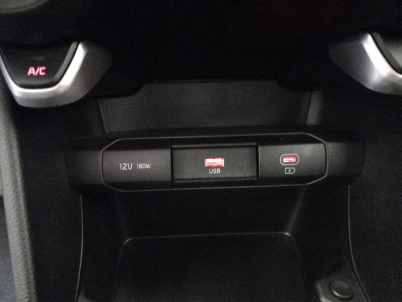 Kia Picanto - Photo 23