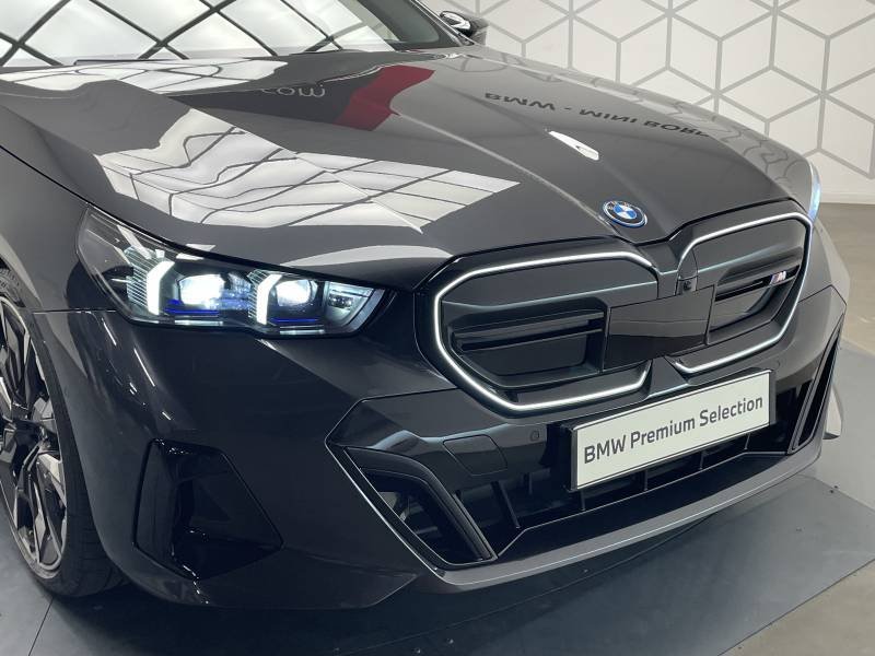 BMW Série 5 - Photo 17