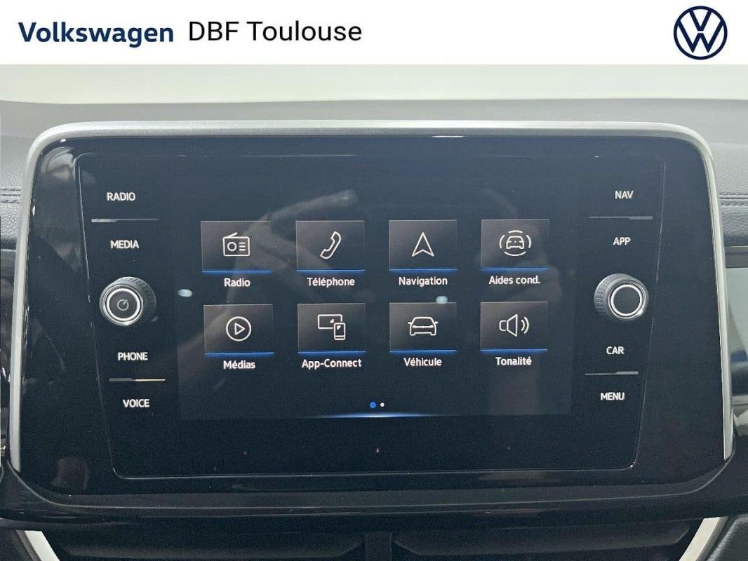 Volkswagen T-Roc - Photo 16