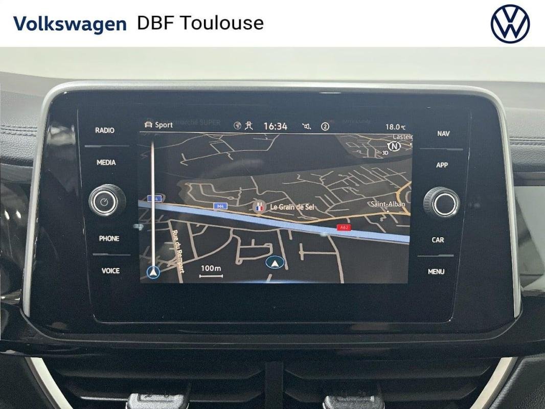 Volkswagen T-Roc - Photo 18