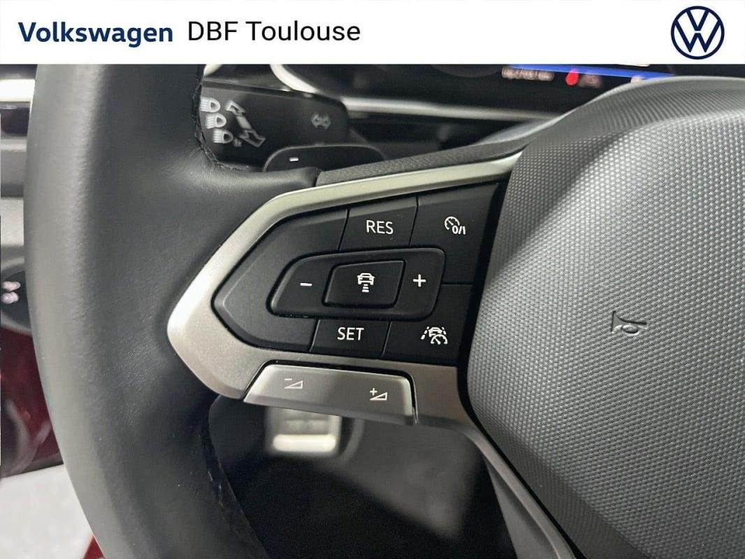 Volkswagen T-Roc - Photo 23