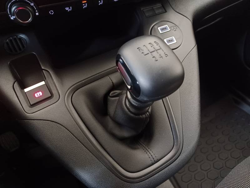 Opel Combo - Photo 15