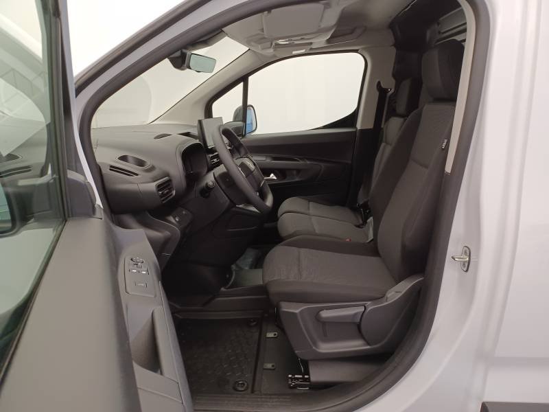 Opel Combo - Photo 23