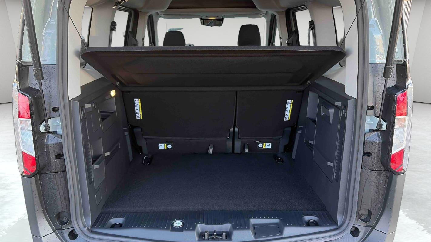 Ford Tourneo - Photo 13
