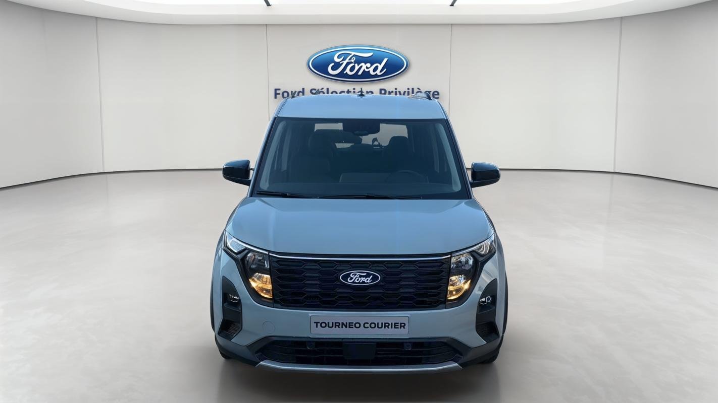 Ford Tourneo - Photo 8