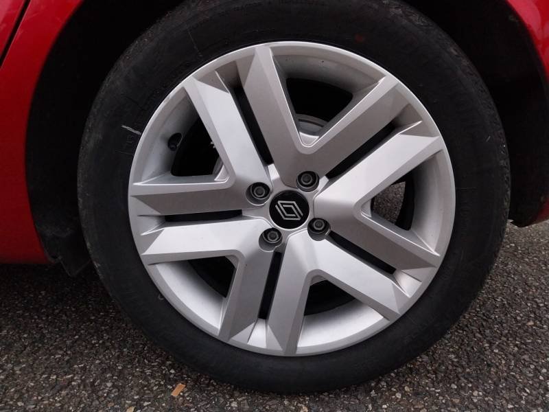Renault Clio - Photo 10