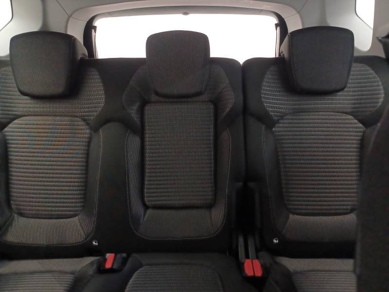 Renault Scénic - Photo 24