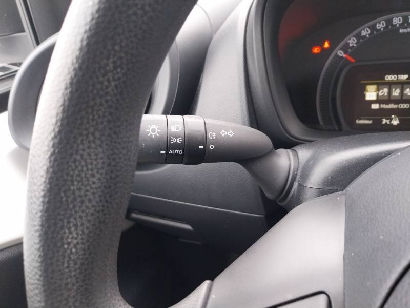 Toyota aygo x - Photo 17