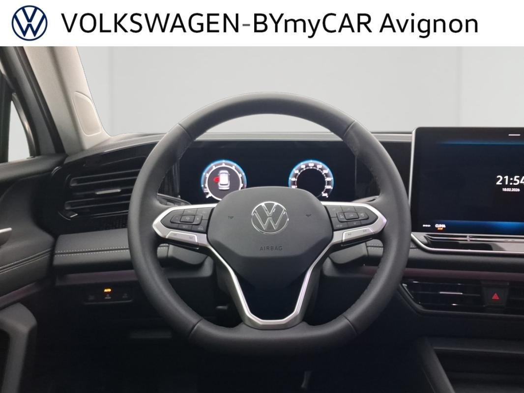 Volkswagen Tiguan - Photo 11