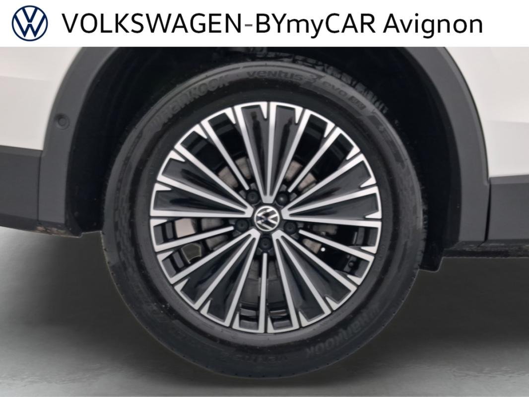 Volkswagen Tiguan - Photo 19