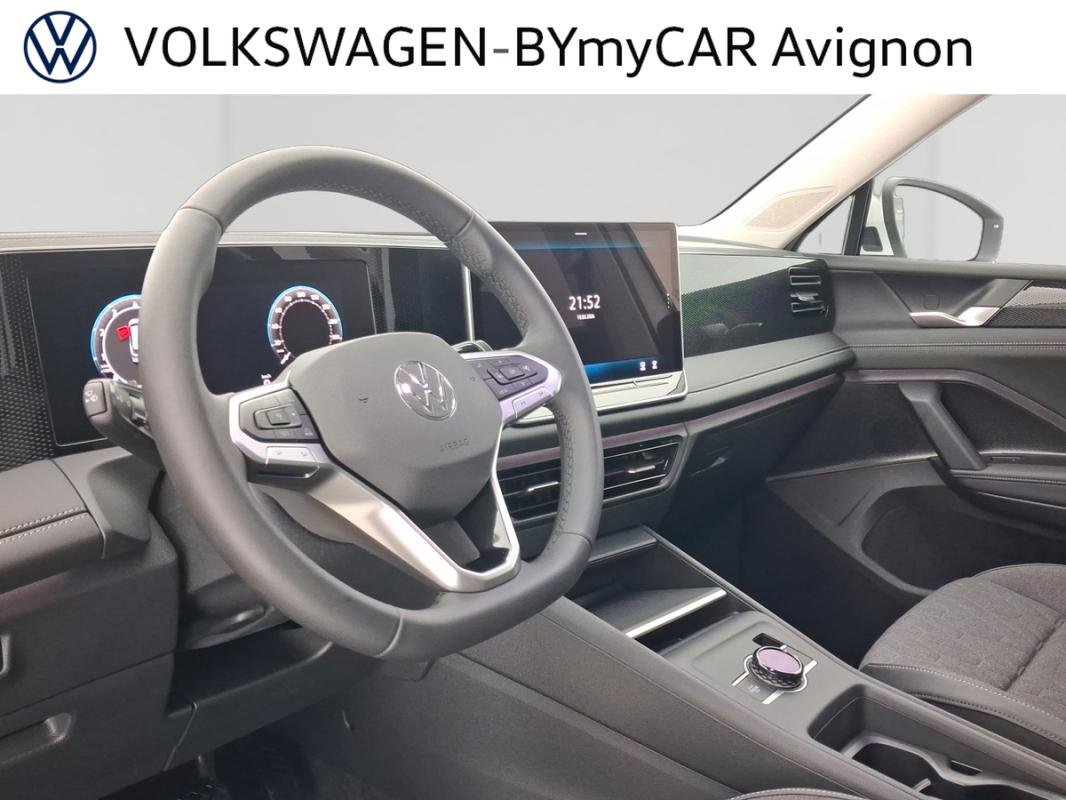 Volkswagen Tiguan - Photo 22