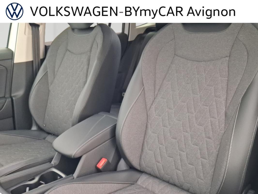 Volkswagen Tiguan - Photo 23