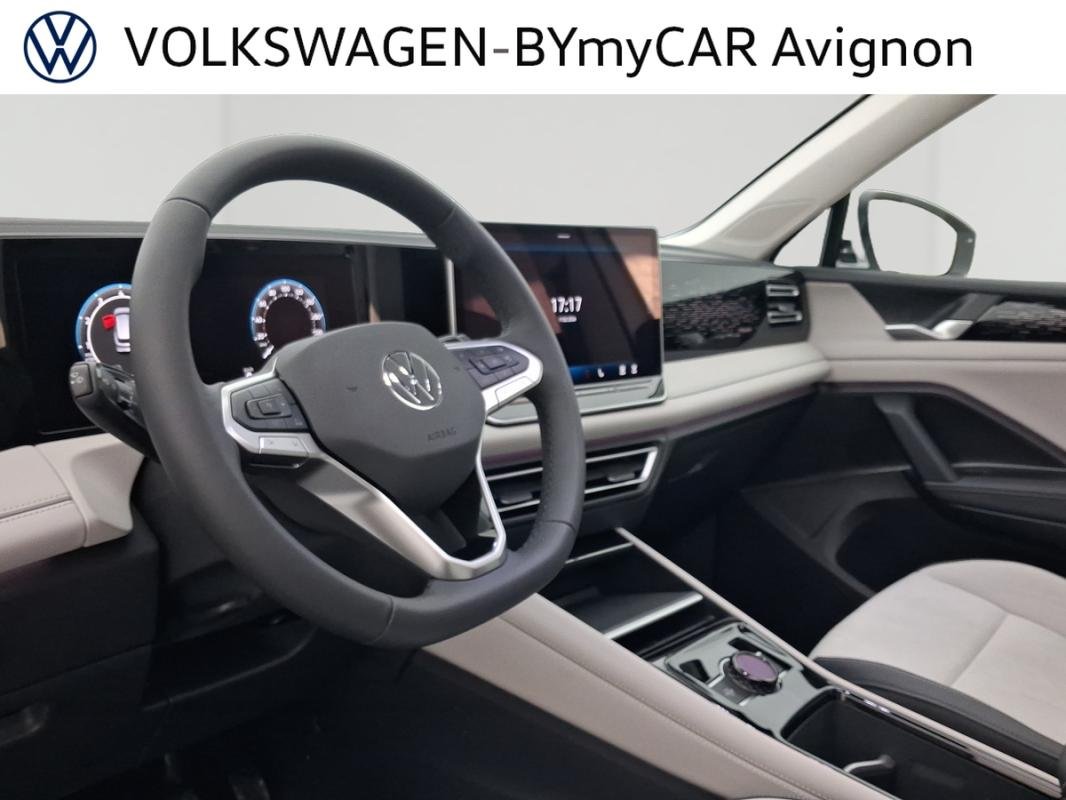 Volkswagen Tiguan - Photo 23