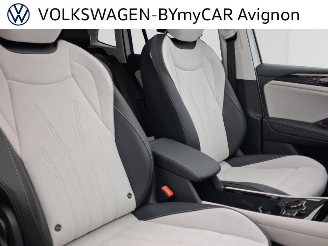 Volkswagen Tiguan - Photo 28