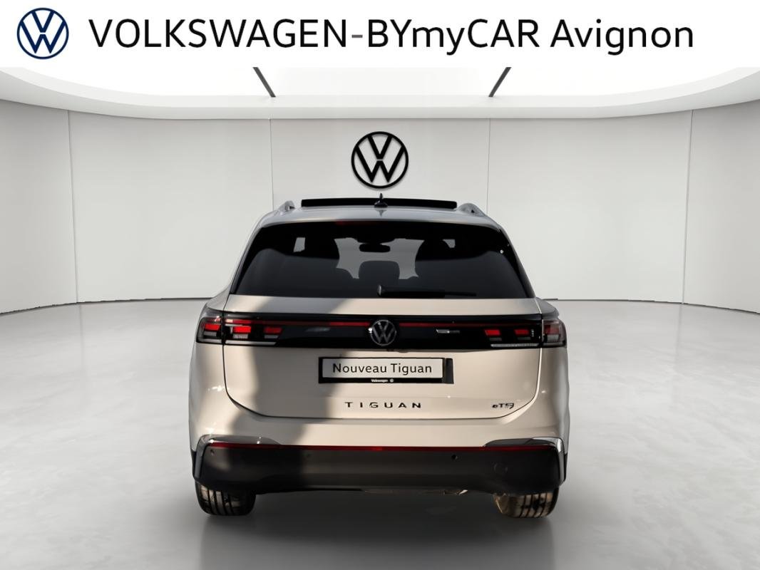 Volkswagen Tiguan - Photo 4