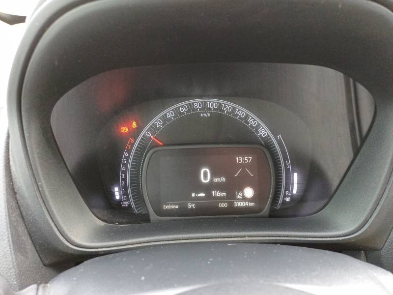 Toyota aygo x - Photo 21