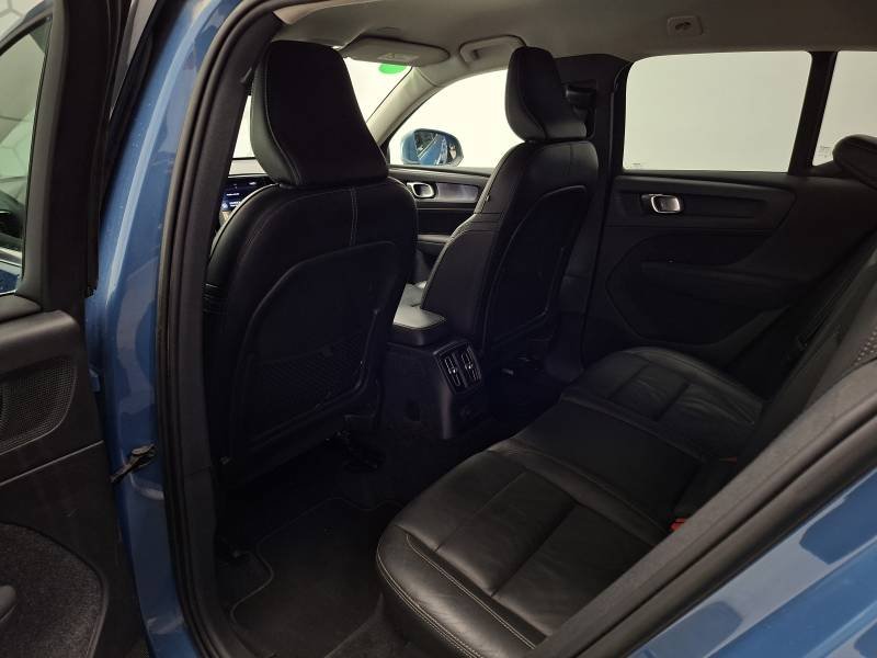 Volvo XC40 - Photo 13