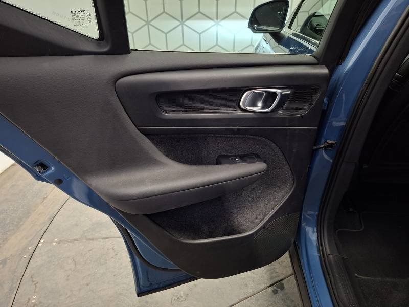 Volvo XC40 - Photo 17