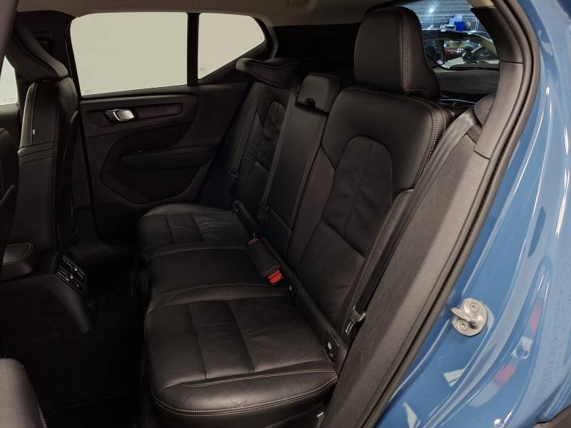 Volvo XC40 - Photo 19
