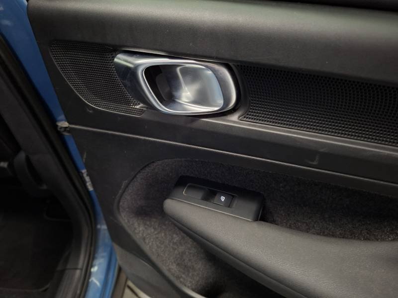 Volvo XC40 - Photo 21
