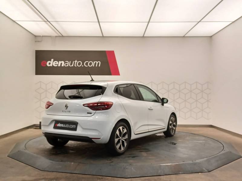 Renault Clio - Photo 2
