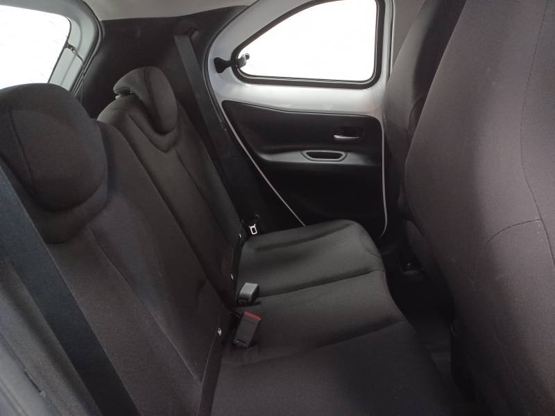 Toyota aygo x - Photo 18