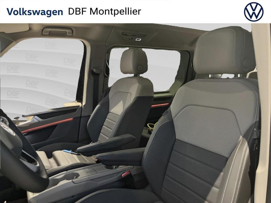 Volkswagen Caravelle - Photo 11
